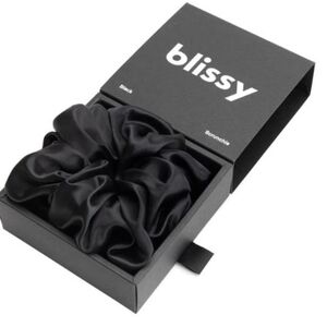 Blissy Oversized Scrunchie - Black Oversized 3.5"